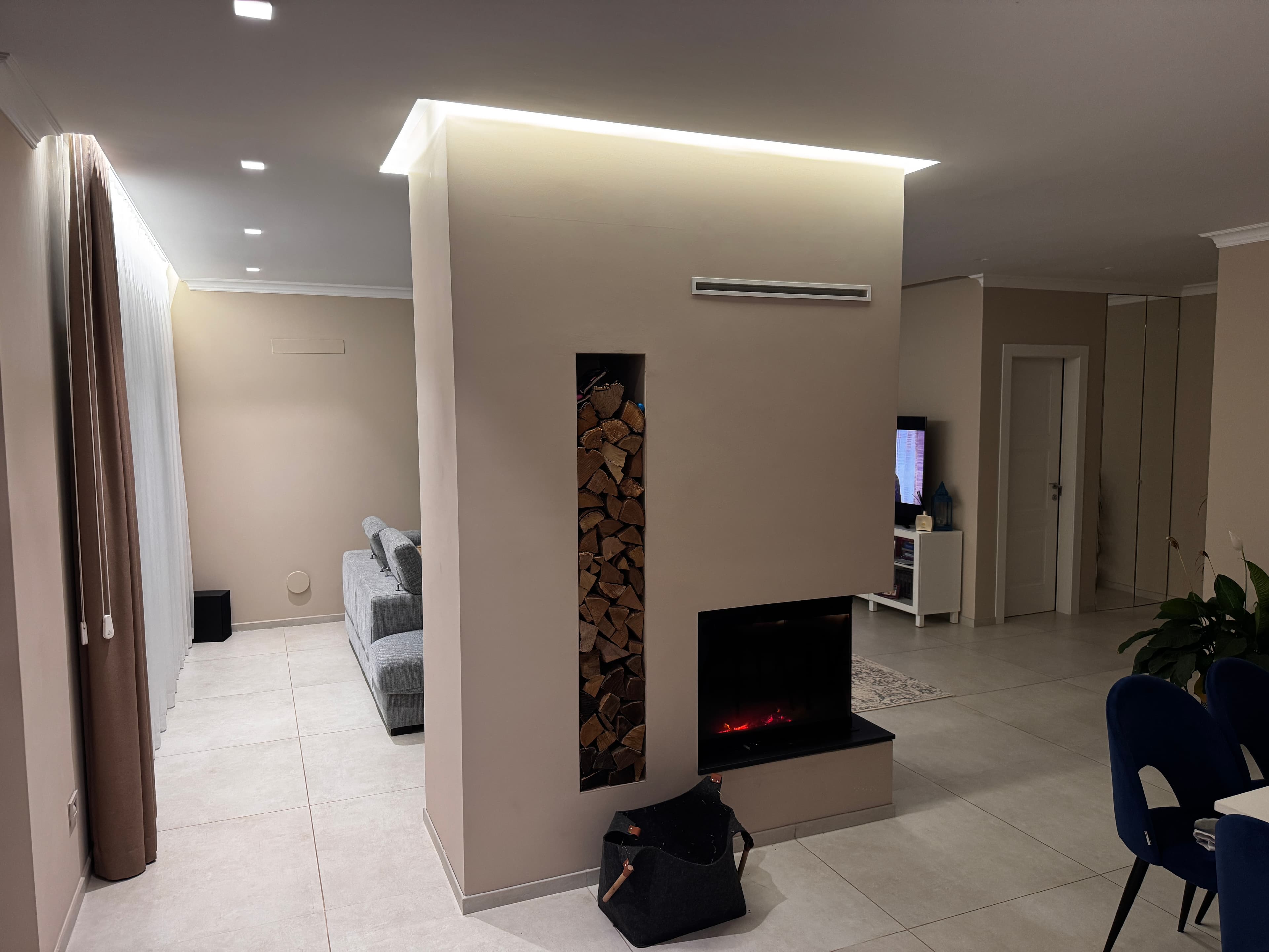 Interno ristrutturato con finiture pulite