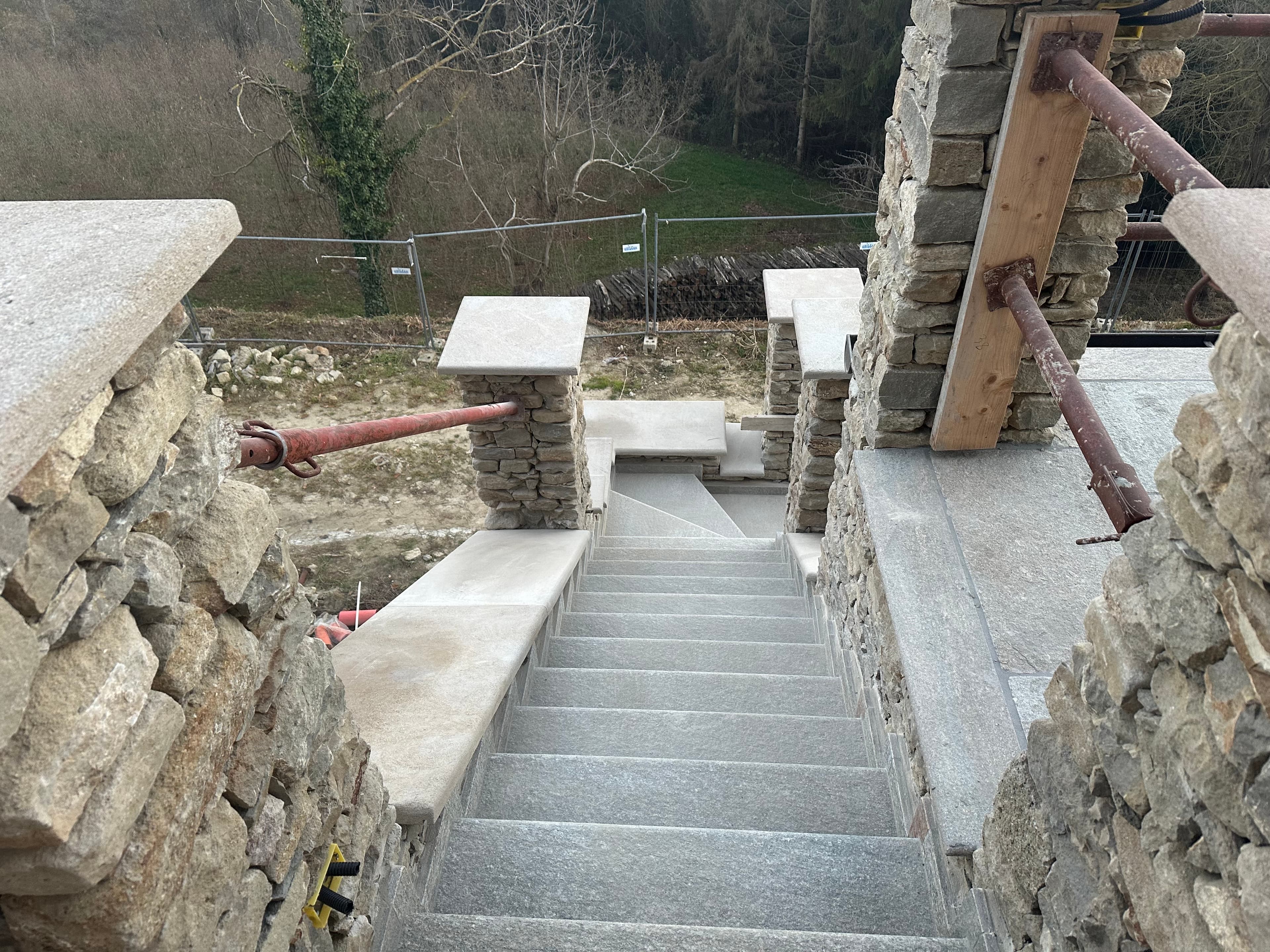 Scala in muratura interna